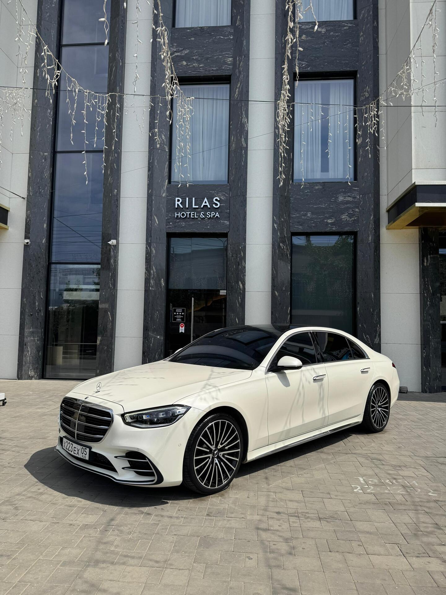 Mercedes-Benz S-Class (W223)